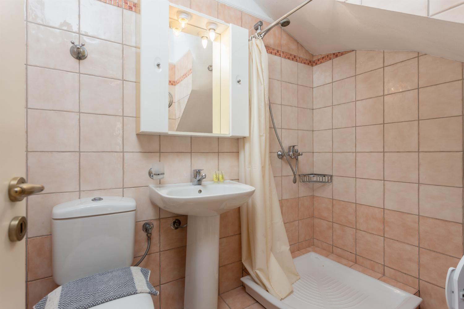 Вилла Ioannas House Ниссаки Экстерьер фото